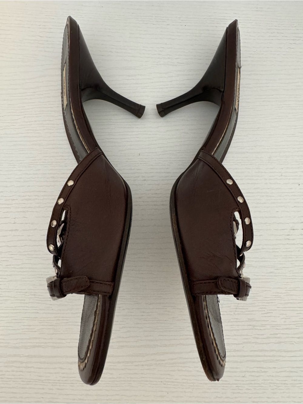 Prada EU 39 Brown Leather Buckle Studded Low Kitten Heel Open Toe Sandals Shoes - Picture 4 of 6